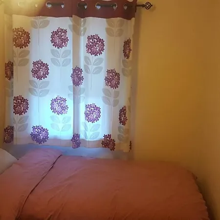 Vakantiehuis New Renovated 3 Bed House Dublin
