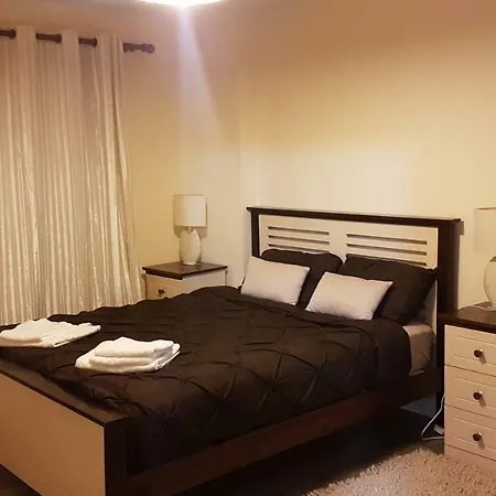 New Renovated 3 Bed House *
