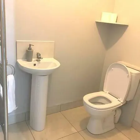 Semesterbostad New Renovated 3 Bed House Dublin