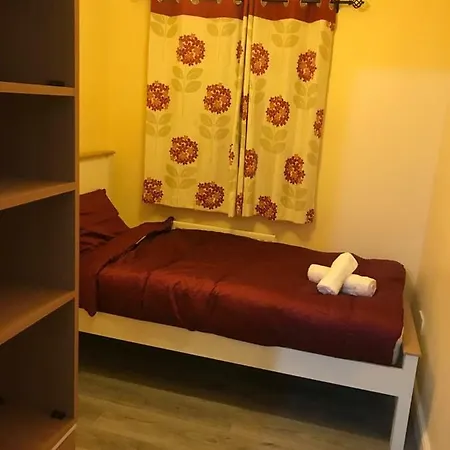 New Renovated 3 Bed House 度假居 都柏林